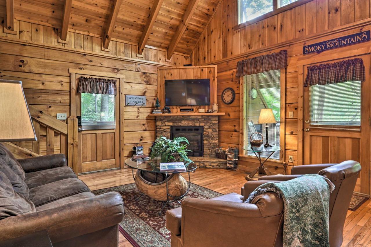 Villa Gatlinburg Mountainside Escape With Deck And Hot Tub! Esterno foto