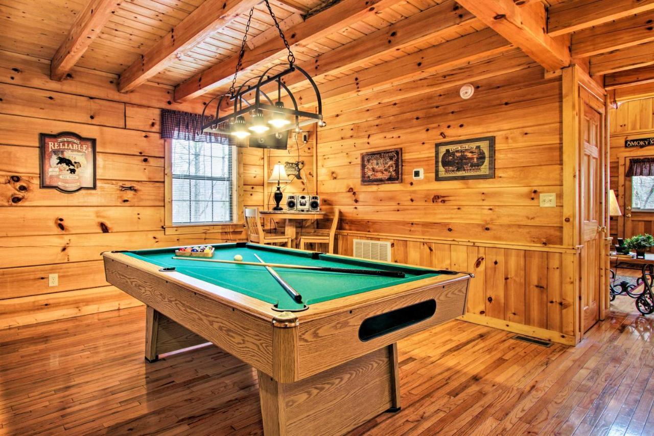 Villa Gatlinburg Mountainside Escape With Deck And Hot Tub! Esterno foto