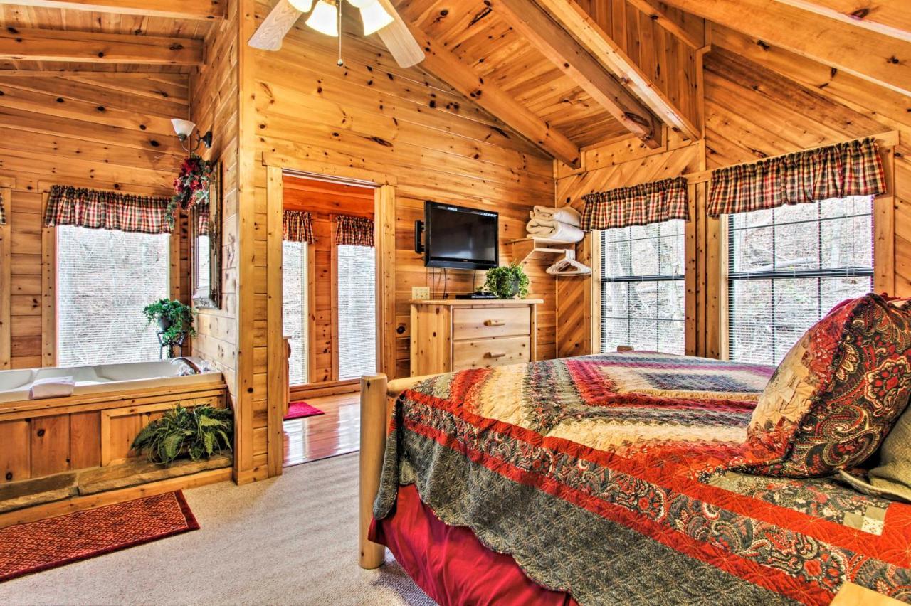 Villa Gatlinburg Mountainside Escape With Deck And Hot Tub! Esterno foto